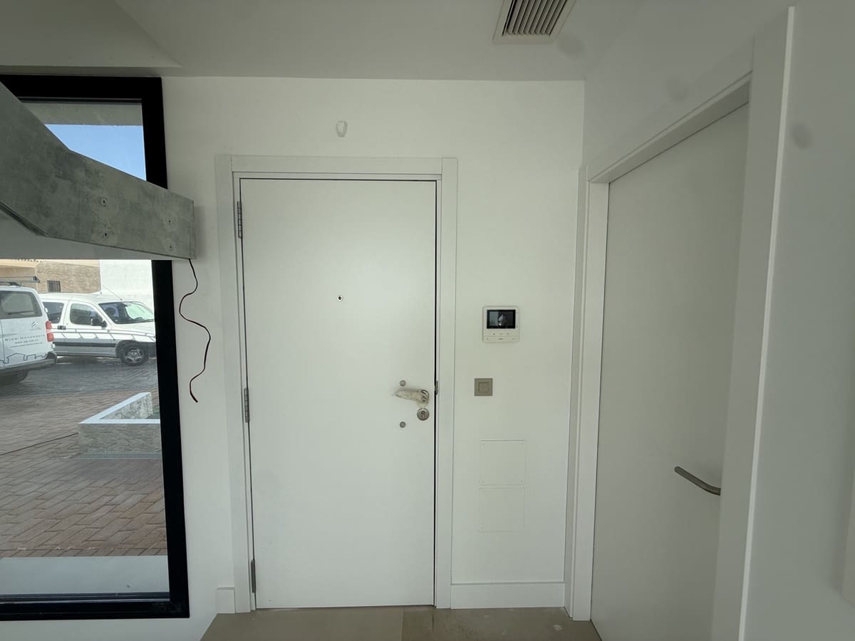 3 bedroom Villa for sale in Fuengirola with pool garage - € 634,900 (Ref: 8996977)