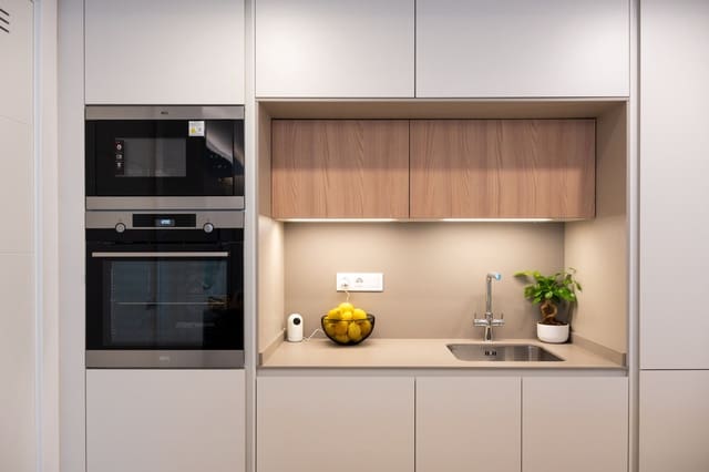 2 sypialnia Apartament na sprzedaż w Centro ciudad, Fuengirola z basenem garażem - 659 500 € (Ref: 8997023)