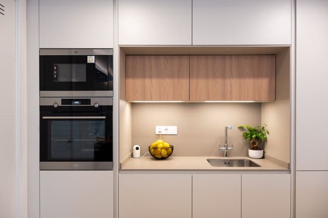 2 Zimmer Apartment zu verkaufen in Centro ciudad, Fuengirola mit Pool Garage - 659.500 € (Ref: 8997023)