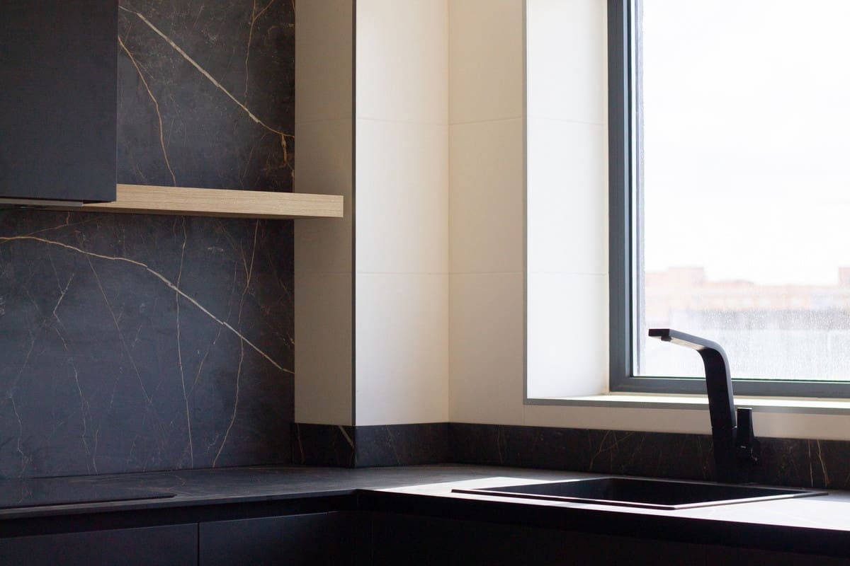 3 sypialnia Penthouse na sprzedaż w Fuengirola z basenem garażem - 1 550 000 € (Ref: 8997048)