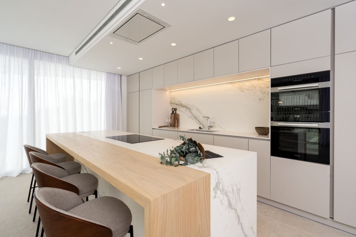 4 soveværelse Penthouse til salg i Marbella med swimmingpool garage - € 2.450.000 (Ref: 8997077)