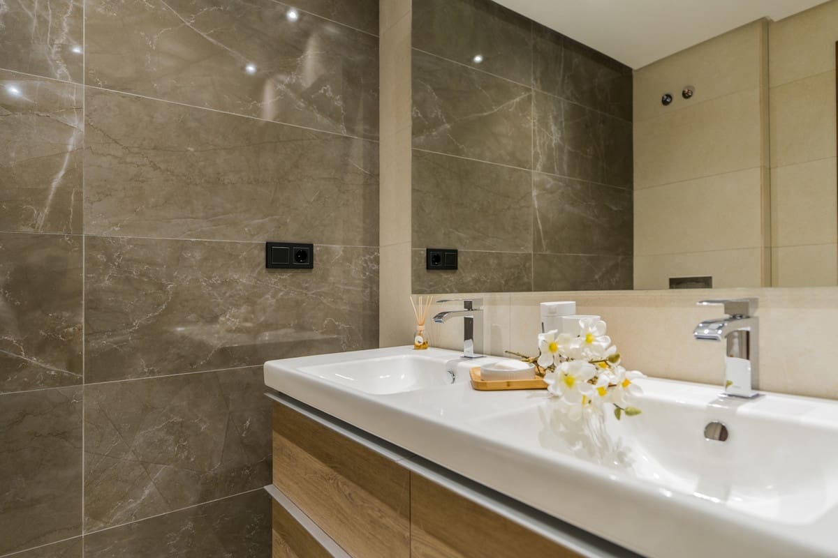 3 quarto Apartamento para venda em Nueva Andalucia com piscina garagem - 950 000 € (Ref: 8997089)