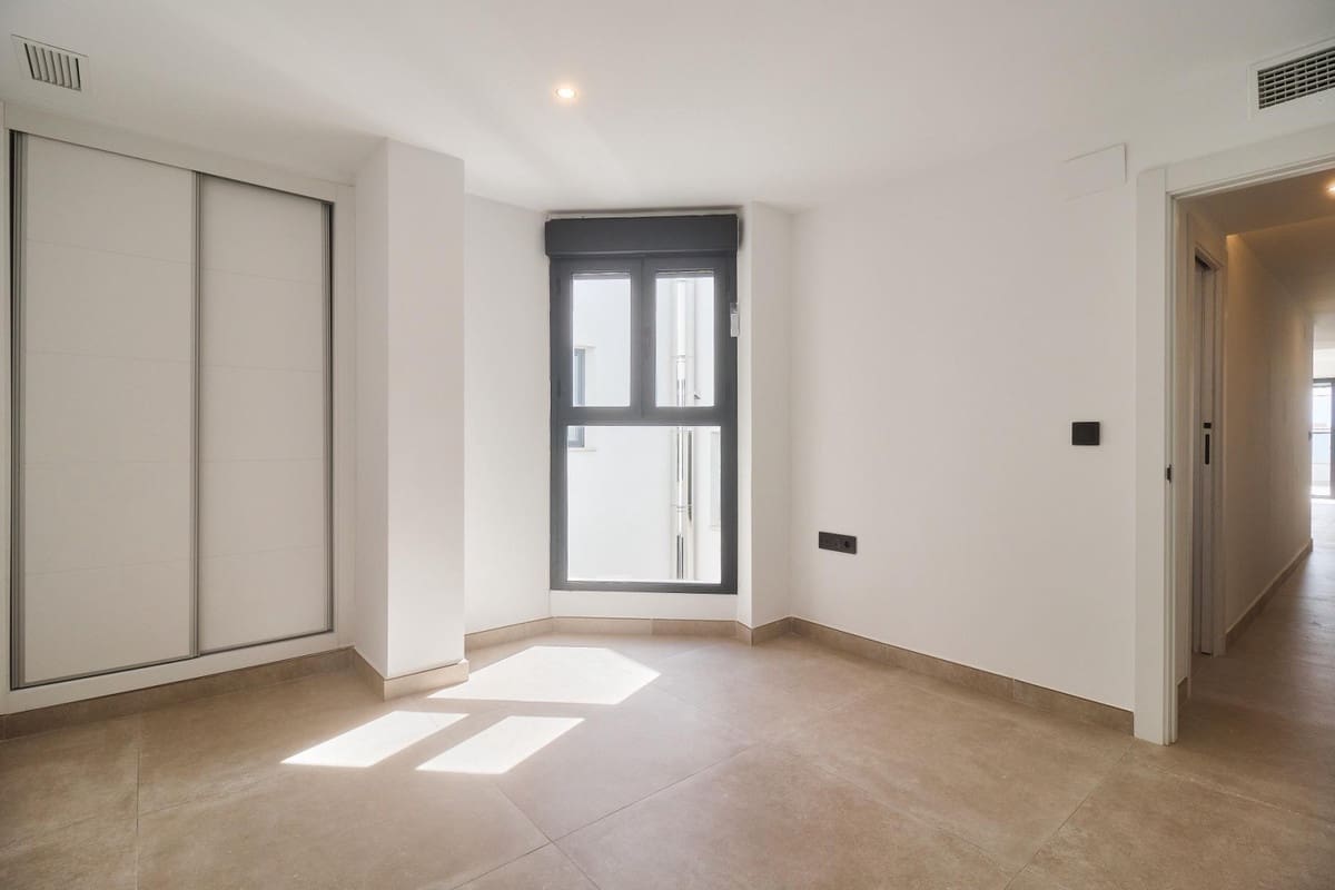 3 sovrum Lägenhet till salu i Fuengirola med pool garage - 497 000 € (Ref: 8997121)