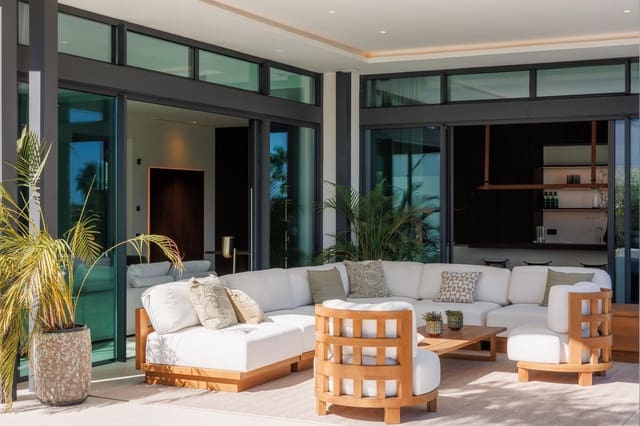 4 soveværelse Villa til salg i Casco Antiguo, Marbella med swimmingpool garage - € 4.900.000 (Ref: 8997140)