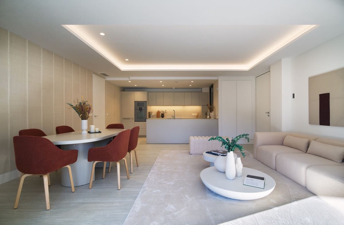 2 slaapkamer Appartement te koop in Estepona met zwembad garage - € 995.000 (Ref: 8997156)