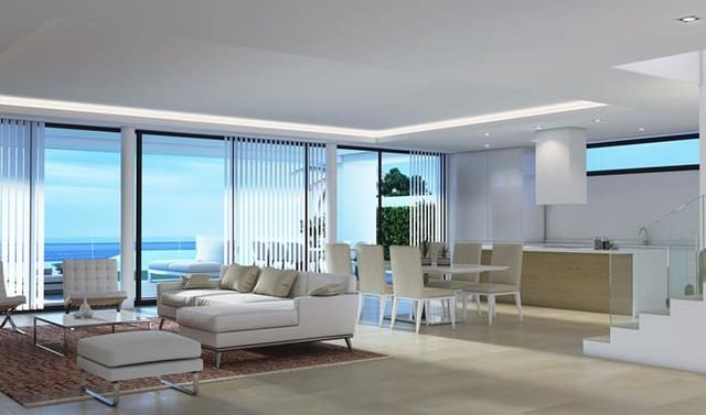 4 sypialnia Willa na sprzedaż w La Duquesa / Puerto de la Duquesa, Manilva z basenem garażem - 1 065 000 € (Ref: 8997167)
