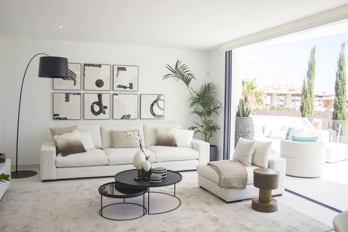 Apartamento de 2 habitaciones en Fuengirola en venta con piscina garaje - 695.000 € (Ref: 8997179)