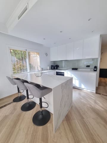 3 camera da letto Appartamento in vendita in Elviria, Marbella con piscina garage - 649.000 € (Rif: 9037015)