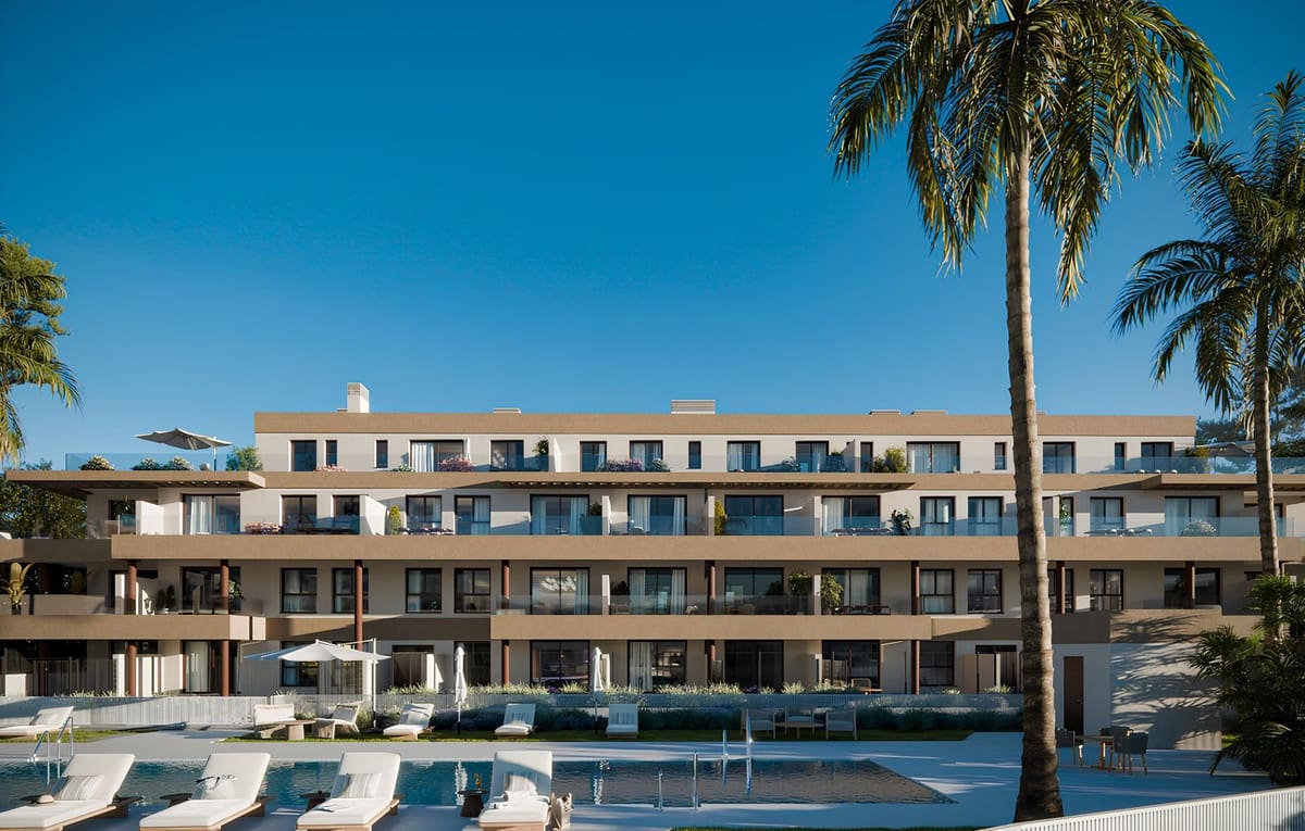 2 soveværelse Lejlighed til salg i Mijas Costa med swimmingpool garage - € 315.000 (Ref: 9065588)