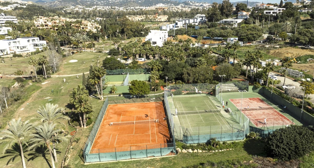 5 soveværelse Villa til salg i Estepona med swimmingpool garage - € 1.950.000 (Ref: 9110689)