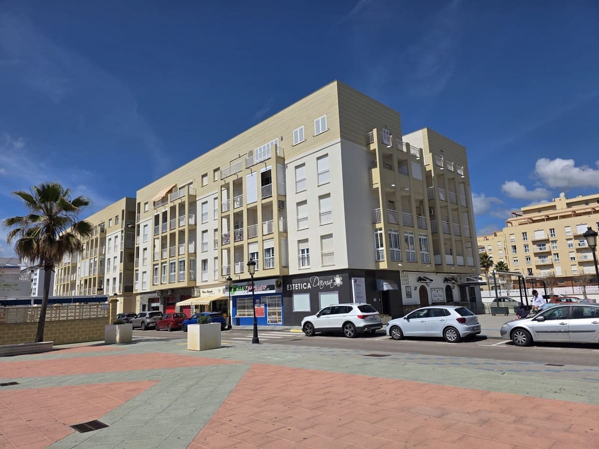 2 slaapkamer Appartement te koop in San Luis de Sabinillas met zwembad garage - € 295.000 (Ref: 9114471)