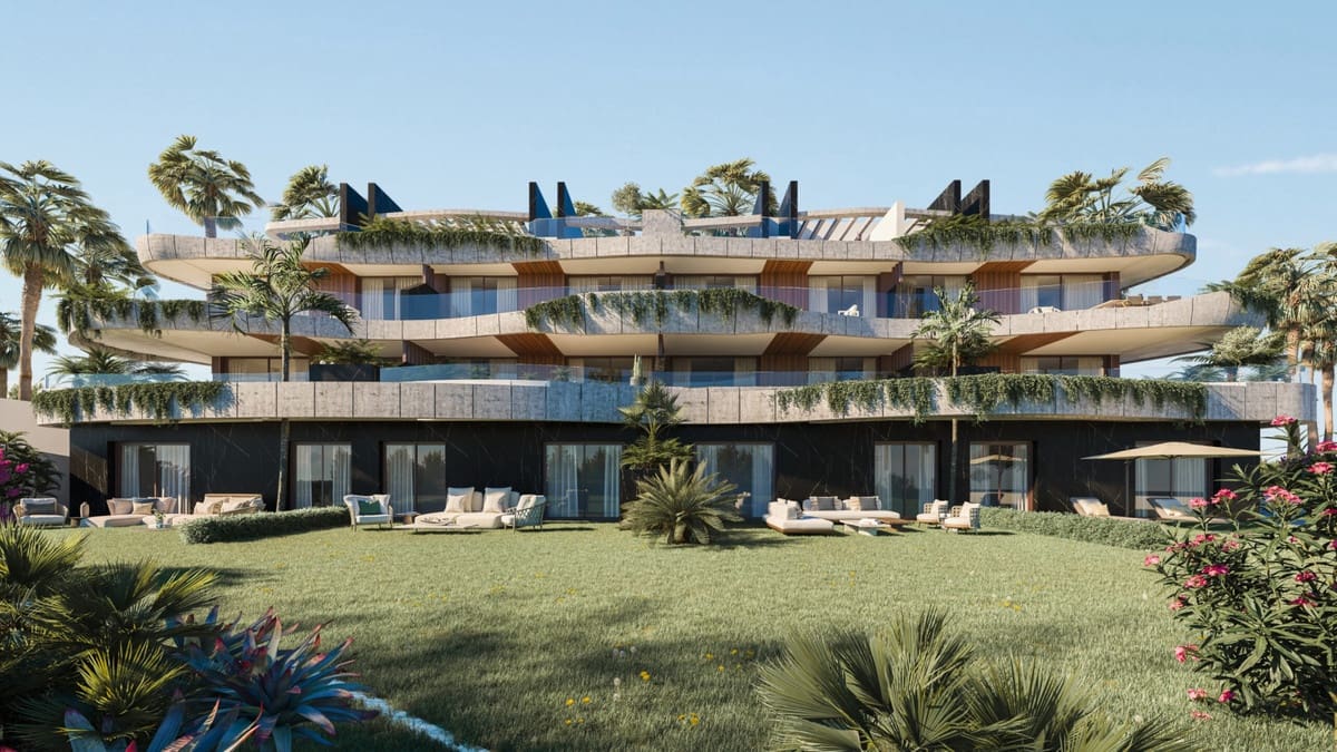 Apartamento de 2 habitaciones en Marbella en venta con piscina garaje - 740.000 € (Ref: 9209541)