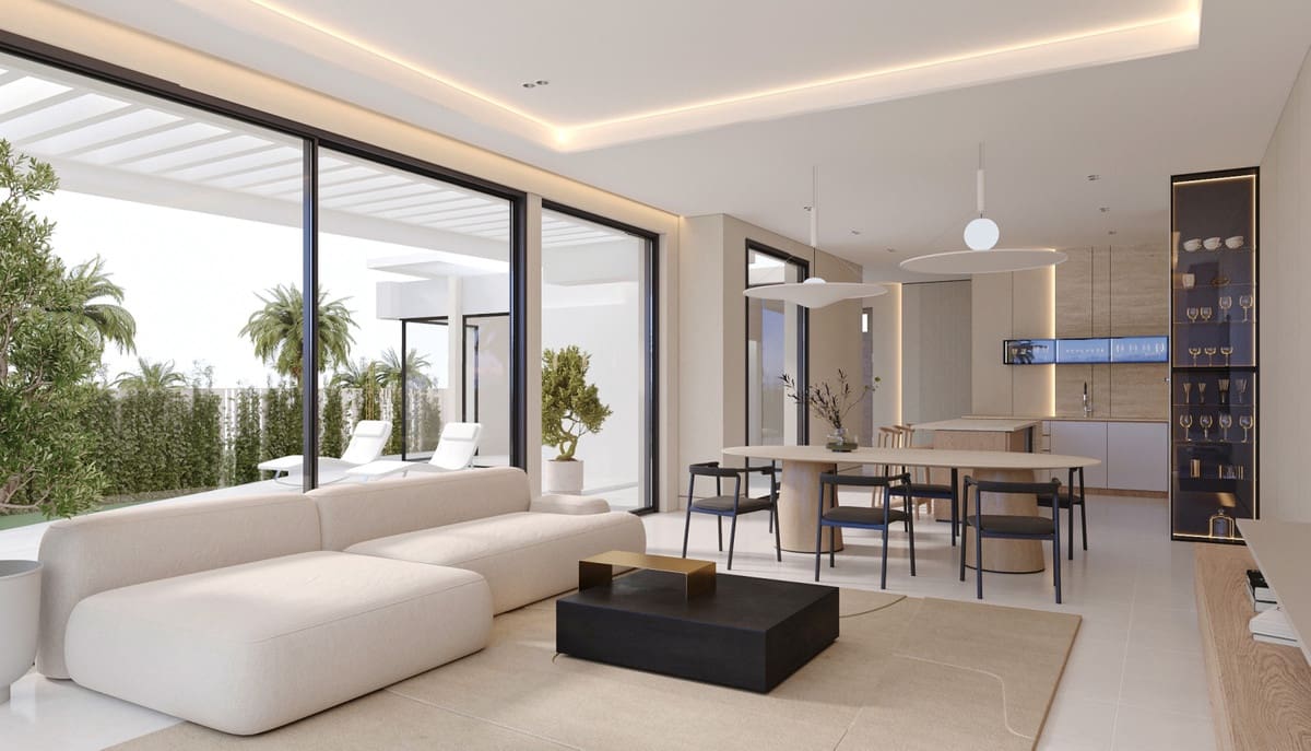 4 bedroom Villa for sale in Calahonda with pool garage - € 1,650,000 (Ref: 9330942)