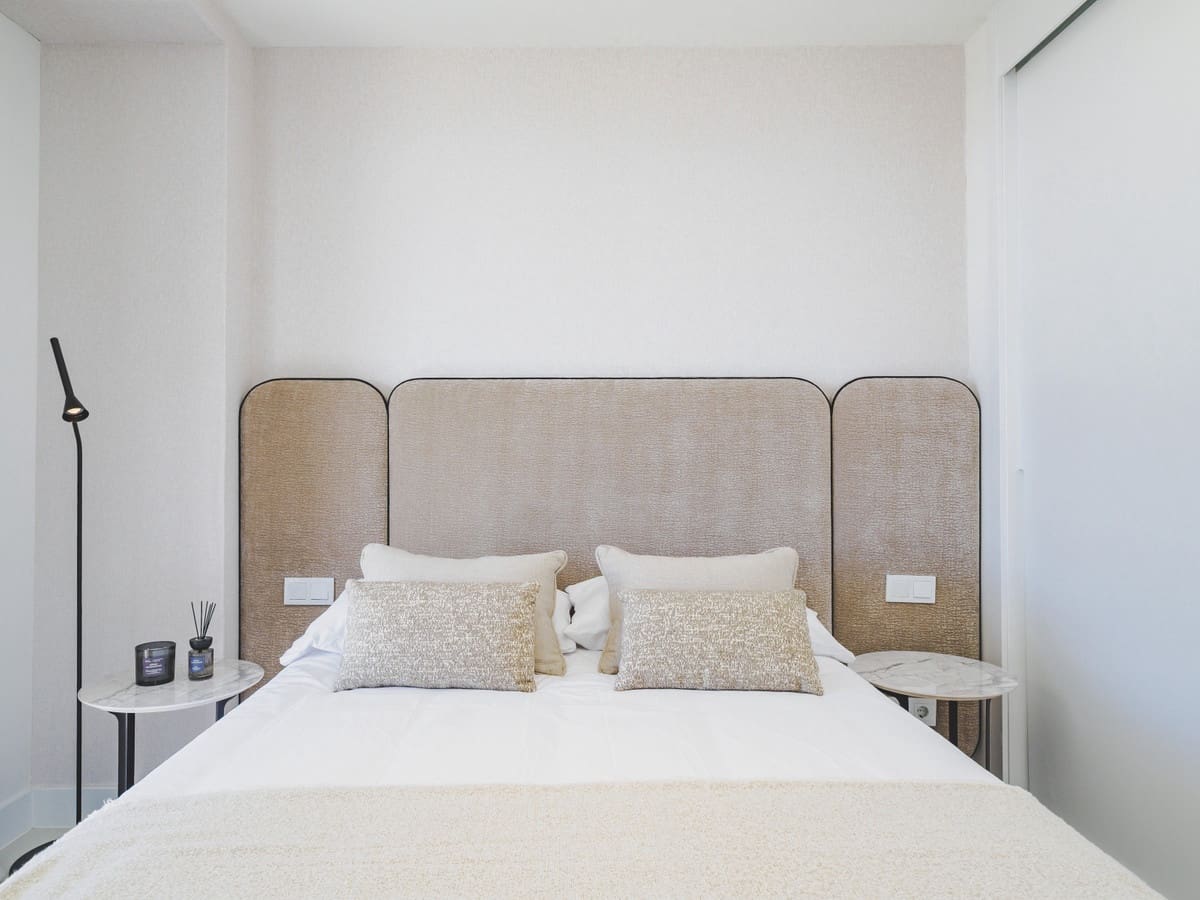 2 soverom Leilighet til salgs i Fuengirola med svømmebasseng garasje - € 545 000 (Ref: 9466092)