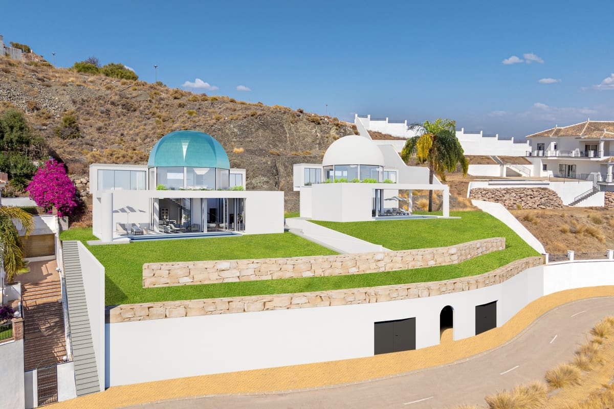 3 bedroom Villa for sale in Mijas Costa with pool garage - € 779,000 (Ref: 9468666)