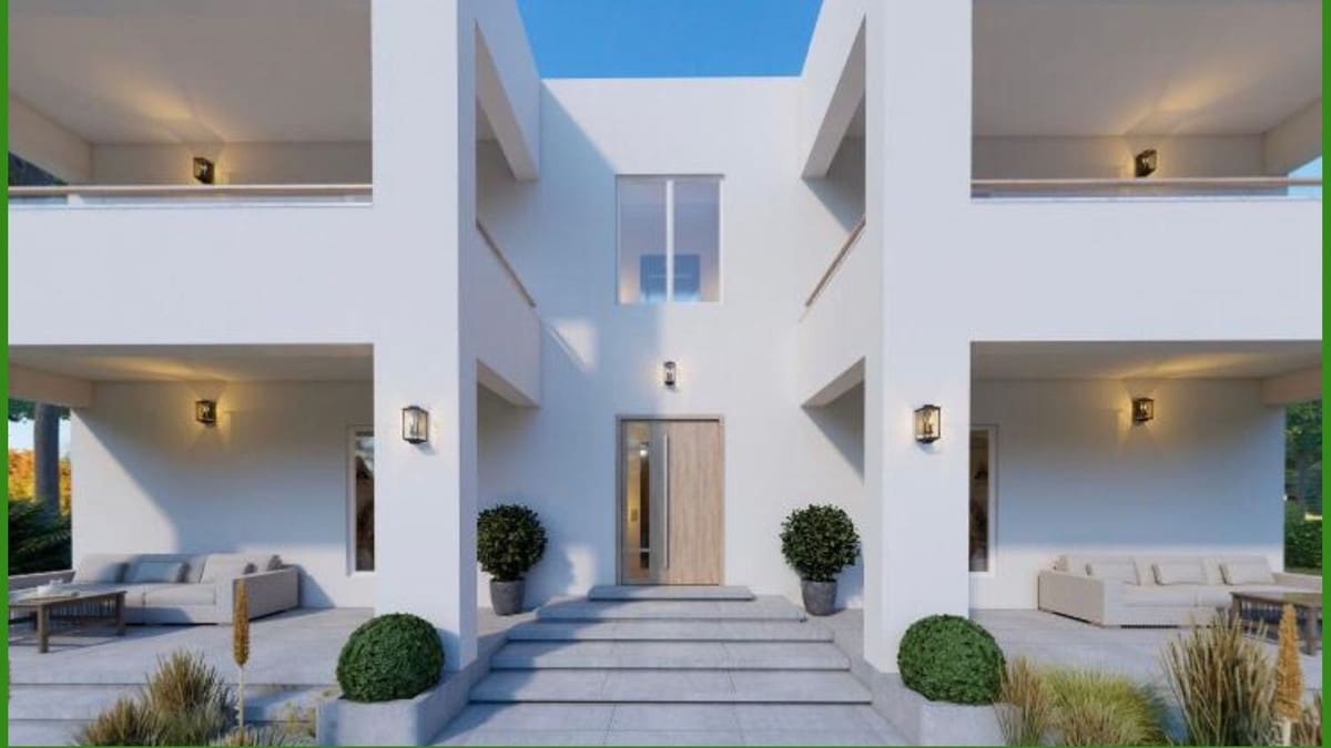 8 bedroom Villa for sale in New Golden Mile with pool garage - € 2,550,000 (Ref: 9558724)