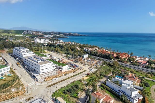 3 Zimmer Penthouse zu verkaufen in Parque Central, Estepona mit Pool Garage - 1.295.000 € (Ref: 9565712)