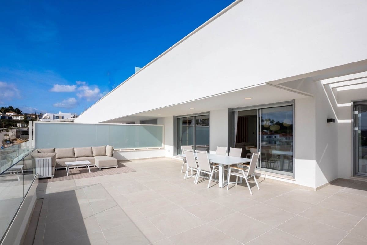 3 camera da letto Attico in vendita in Estepona con piscina garage - 1.295.000 € (Rif: 9565712)