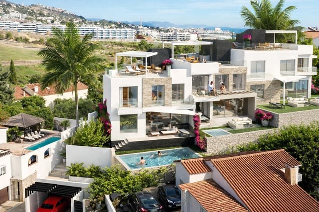 3 soverom Villa til salgs i Torreblanca, Fuengirola med svømmebasseng garasje - € 819 000 (Ref: 9586804)