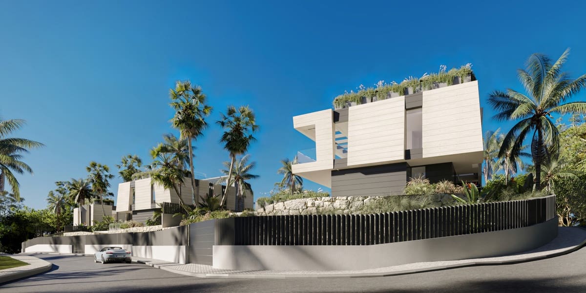 5 bedroom Villa for sale in Marbella with pool garage - € 5,700,000 (Ref: 9601342)