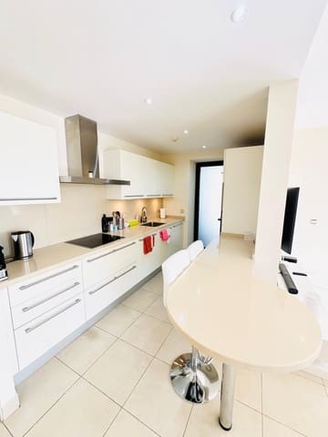 3 soverom Penthouse til salgs i Los Monteros, Marbella med svømmebasseng garasje - € 785 000 (Ref: 9640442)