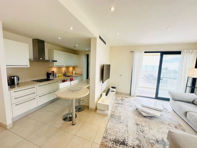 3 slaapkamer Penthouse te koop in Los Monteros, Marbella met zwembad garage - € 740.000 (Ref: 9640442)