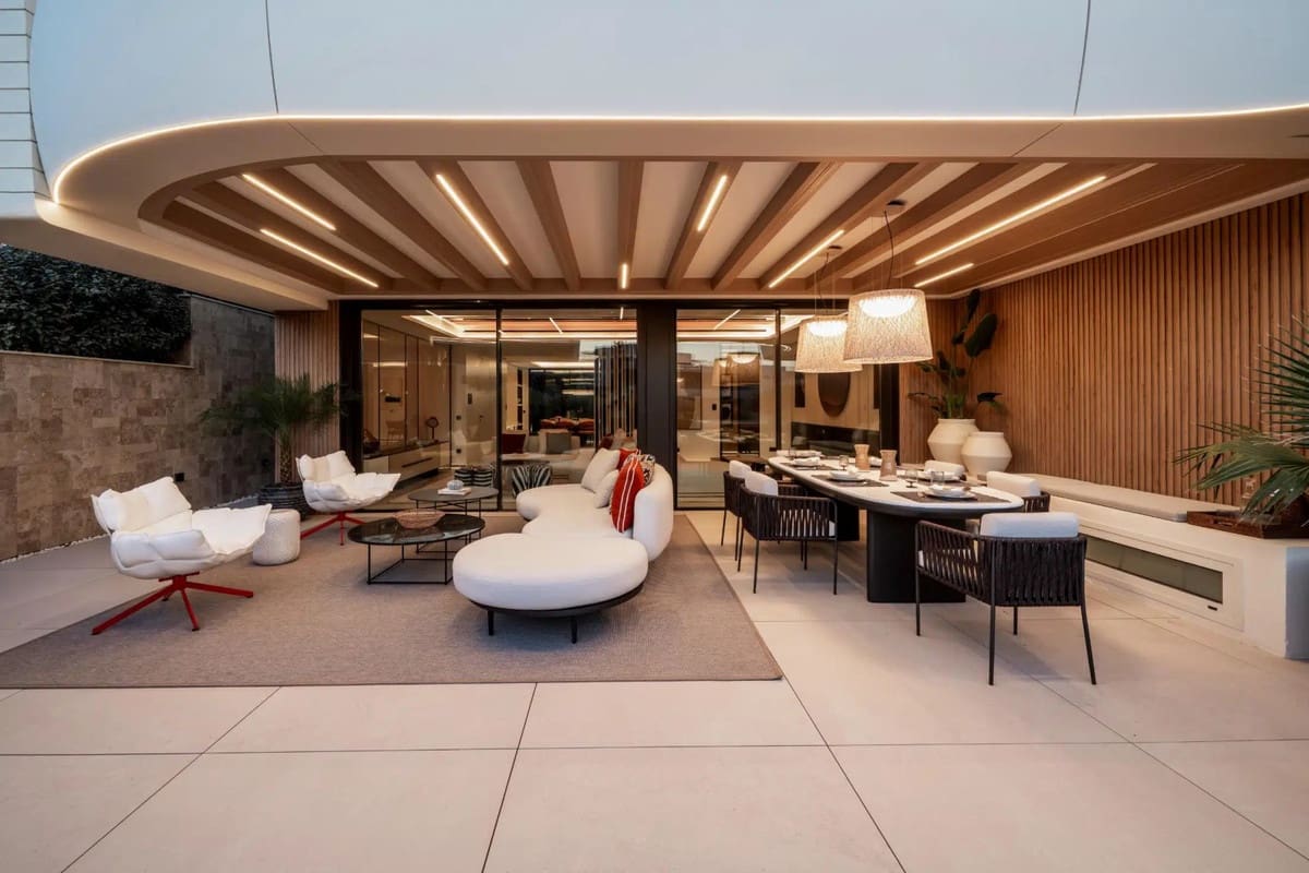 4 slaapkamer Villa te koop in Marbella met zwembad garage - € 5.200.000 (Ref: 9677607)