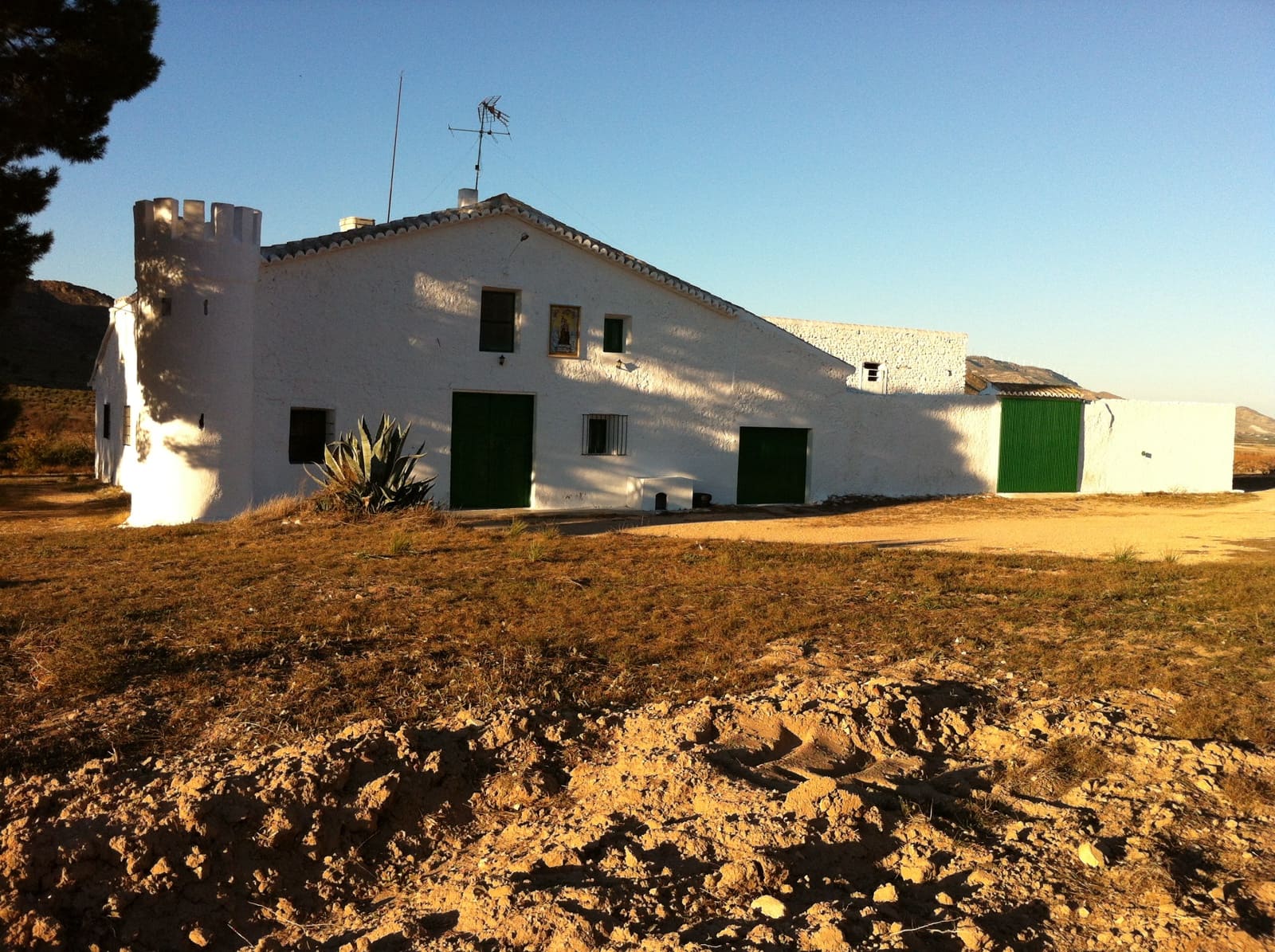 7 bedroom Finca/Country House for sale in Yecla - € 675,000 (Ref: 8765593)
