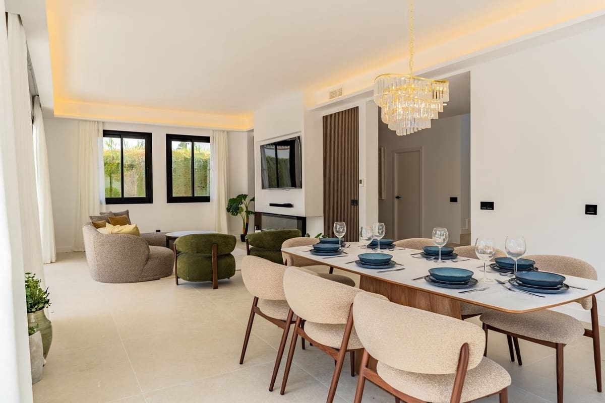 4 soverom Villa til leie i Nueva Andalucia med svømmebasseng garasje - € 12 900 (Ref: 10023464)