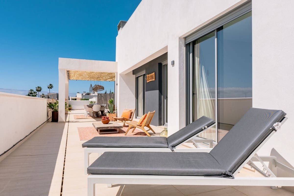 4 camera da letto Attico da affitare come casa vacanza in Estepona con piscina garage - 2.100 € (Rif: 8969331)