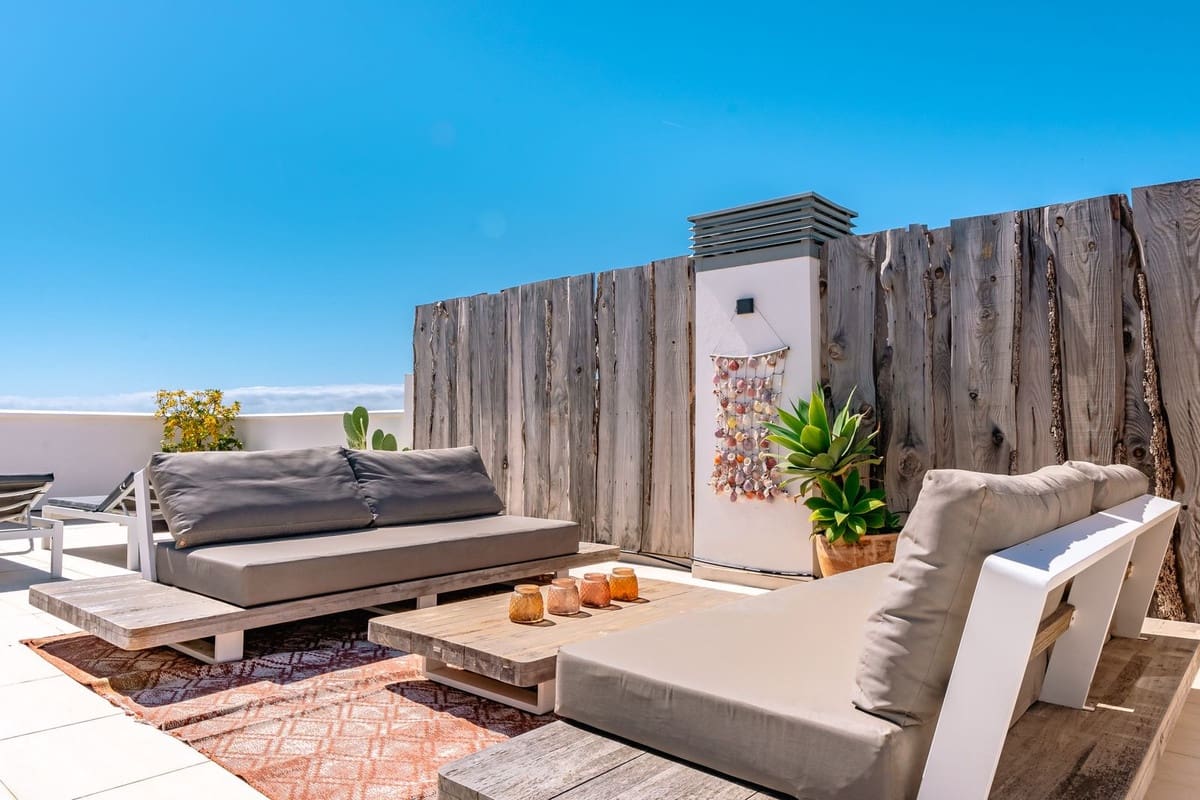 4 camera da letto Attico da affitare come casa vacanza in Estepona con piscina garage - 2.100 € (Rif: 8969331)