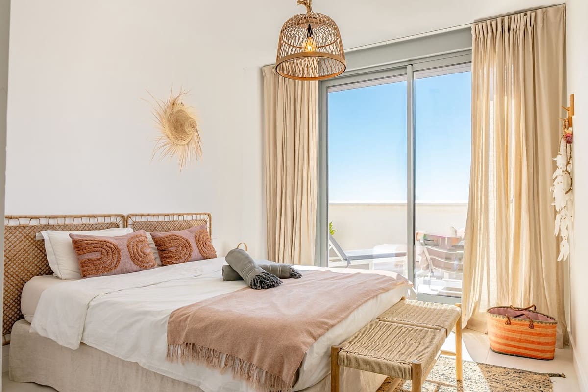 4 camera da letto Attico da affitare come casa vacanza in Estepona con piscina garage - 2.100 € (Rif: 8969331)