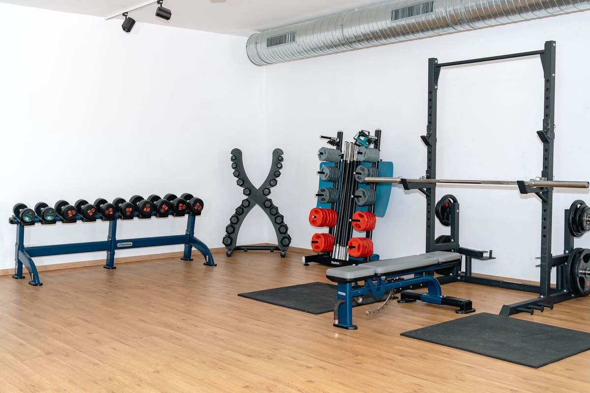 4 camera da letto Attico da affitare come casa vacanza in Estepona con piscina garage - 2.100 € (Rif: 8969331)