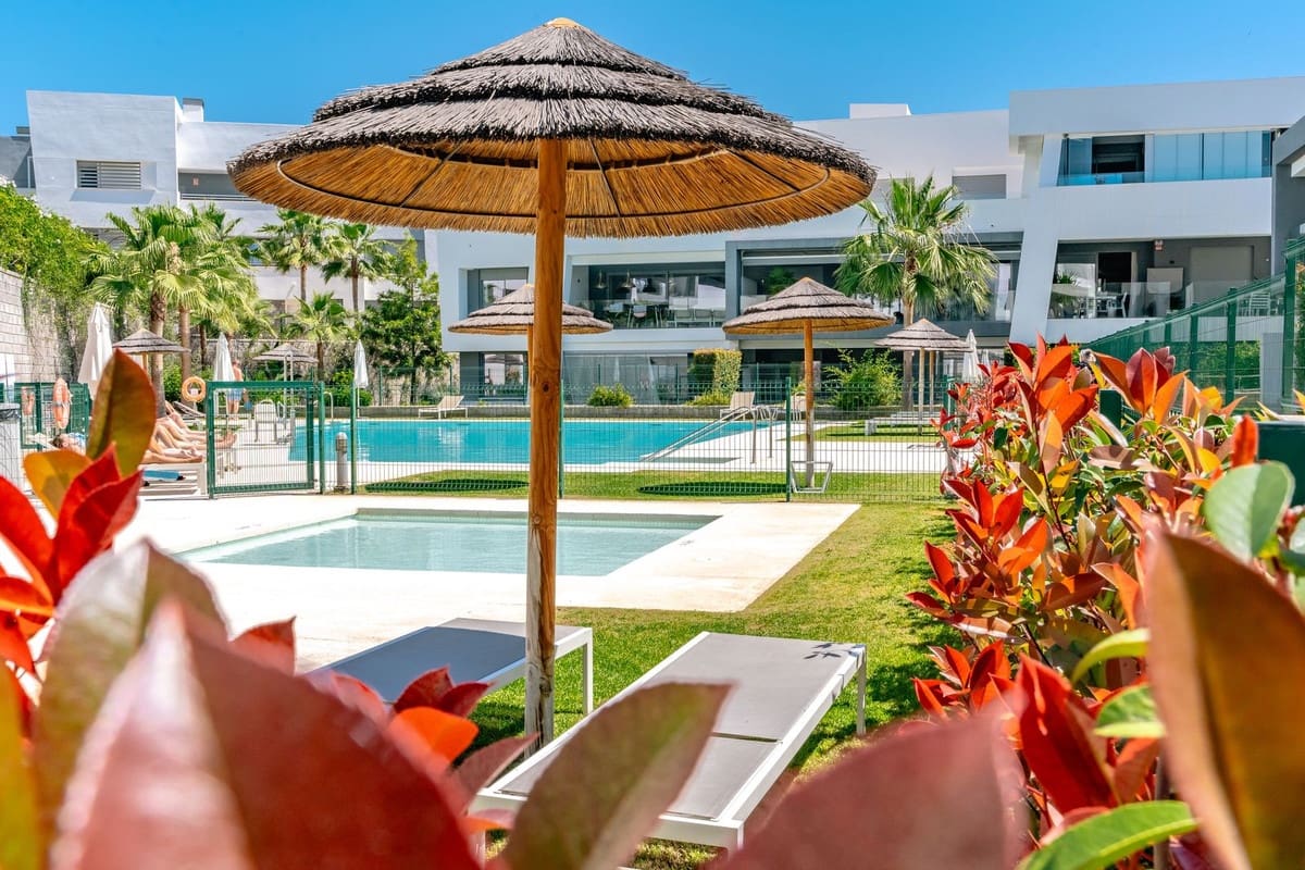 4 camera da letto Attico da affitare come casa vacanza in Estepona con piscina garage - 2.100 € (Rif: 8969331)