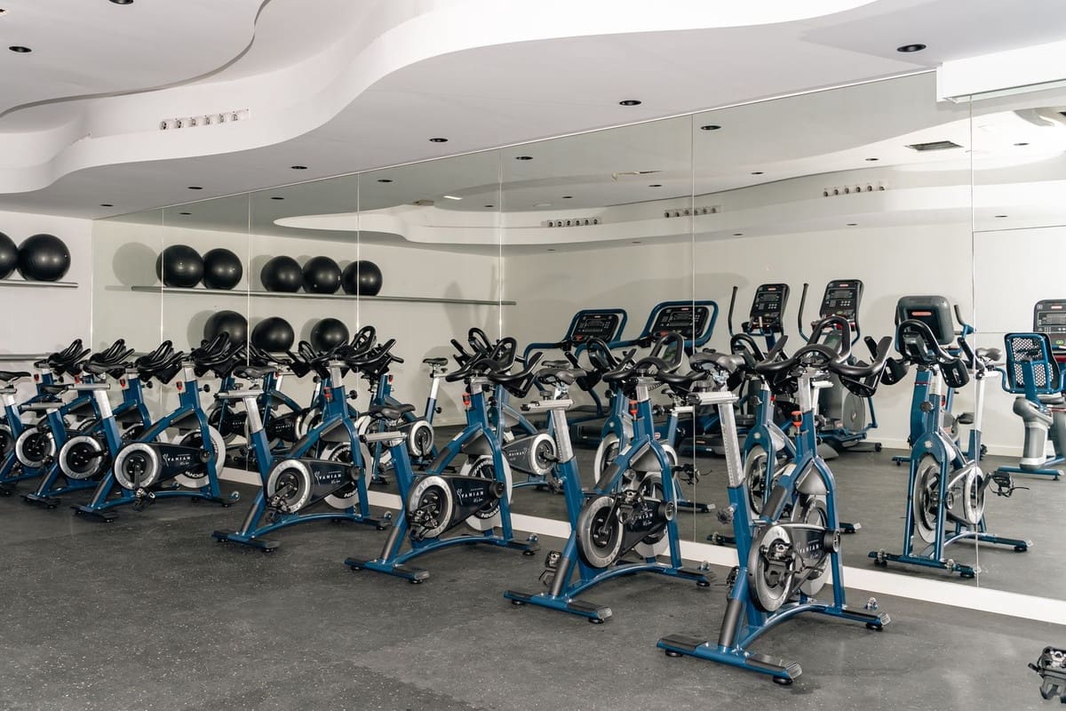 4 camera da letto Attico da affitare come casa vacanza in Estepona con piscina garage - 2.100 € (Rif: 8969331)