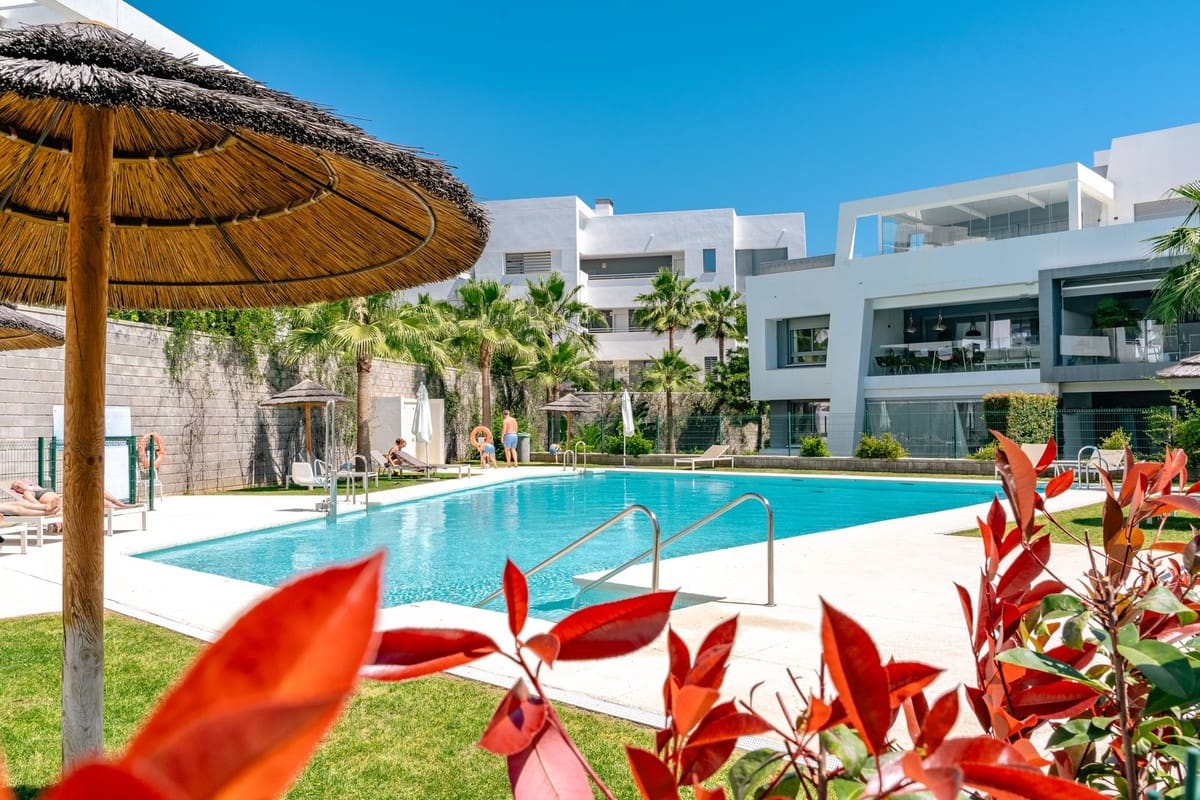 4 camera da letto Attico da affitare come casa vacanza in Estepona con piscina garage - 2.100 € (Rif: 8969331)