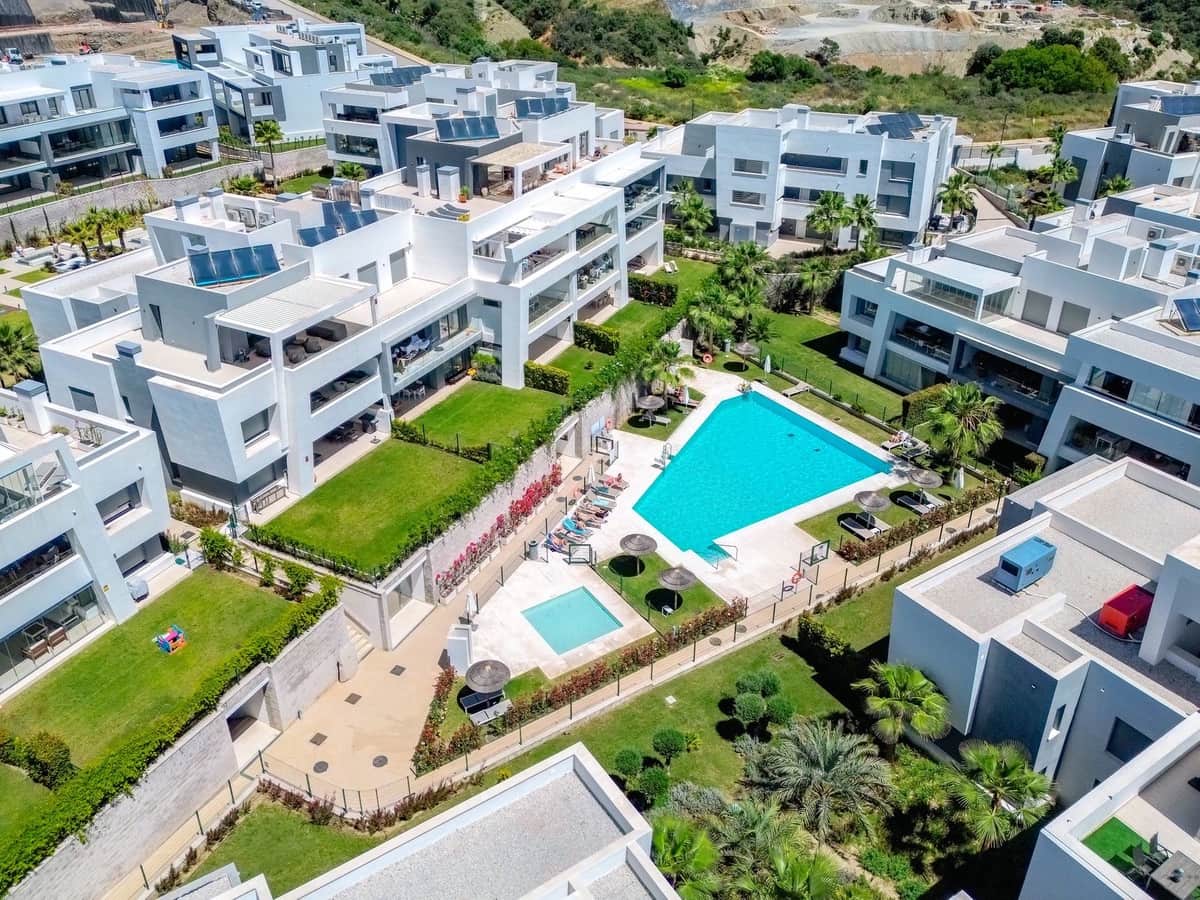 4 camera da letto Attico da affitare come casa vacanza in Estepona con piscina garage - 2.100 € (Rif: 8969331)