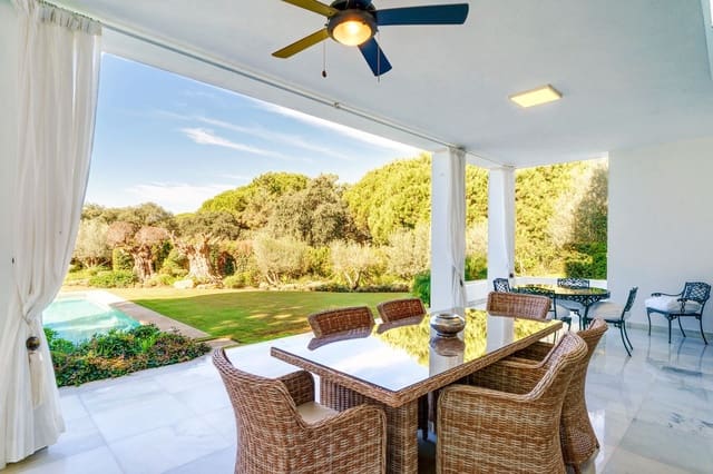 4 makuuhuone Huvila vuokrattavana paikassa Las Chapas, Marbella mukana uima-altaan 
autotalli - 9 000 € (Ref: 8983123)