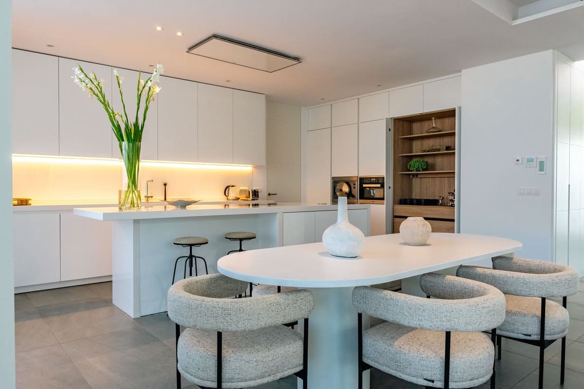 Villa/Maison de 4 chambres à louer à Cancelada avec piscine garage - 10 000 € (Ref: 8993167)