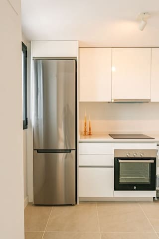 2 soveværelse Penthouse til leje i Selwo, Estepona med garage - € 2.100 (Ref: 9005199)