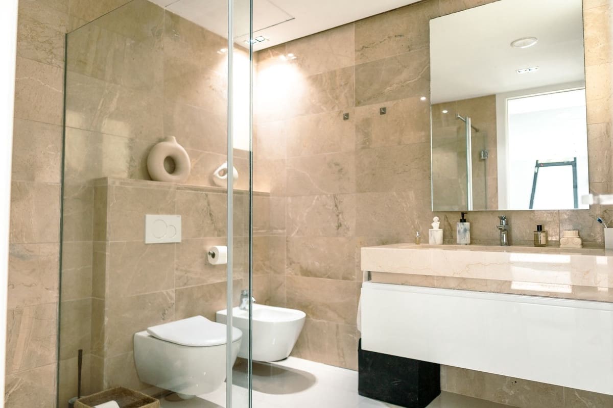 5 bedroom Villa for rent in Nueva Andalucia with pool garage - € 15,000 (Ref: 9074823)