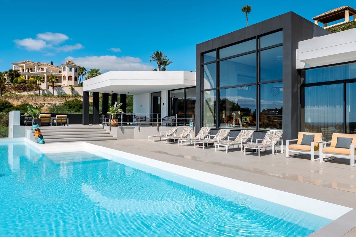 6 sypialnia Willa na kwatery wakacyjne w Benahavis z basenem garażem - 18 500 € (Ref: 9121453)