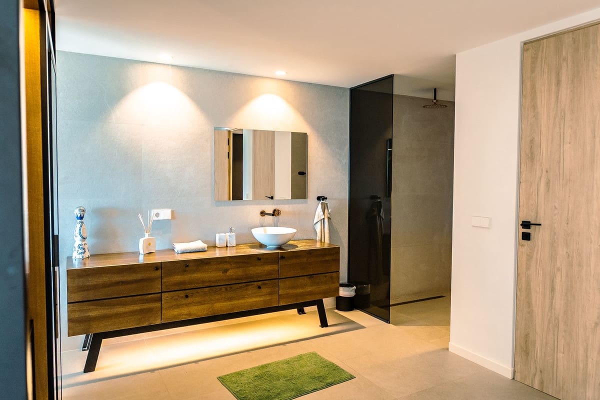 6 sypialnia Willa na kwatery wakacyjne w Benahavis z basenem garażem - 18 500 € (Ref: 9121453)