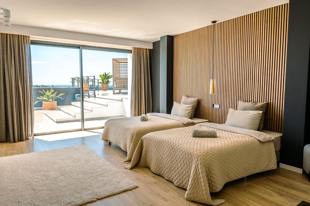 6 sypialnia Willa na kwatery wakacyjne w Benahavis z basenem garażem - 18 500 € (Ref: 9121453)