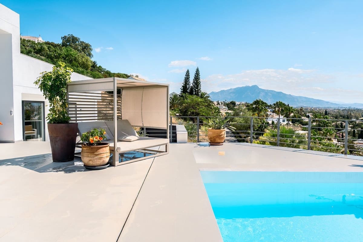 6 sypialnia Willa na kwatery wakacyjne w Benahavis z basenem garażem - 18 500 € (Ref: 9121453)