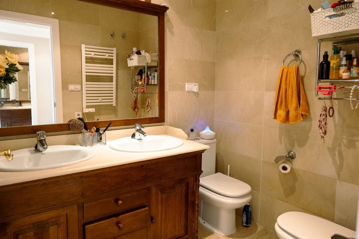 2 soverom Penthouse til salgs i Los Arqueros med svømmebasseng garasje - € 499 000 (Ref: 9325387)