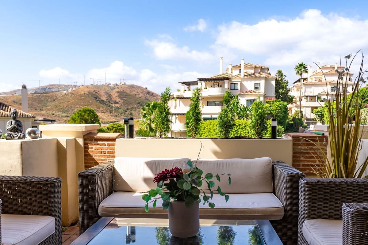 3 makuuhuone Huoneisto vuokrattavana paikassa Benahavis mukana 
autotalli - 3 950 € (Ref: 9331419)