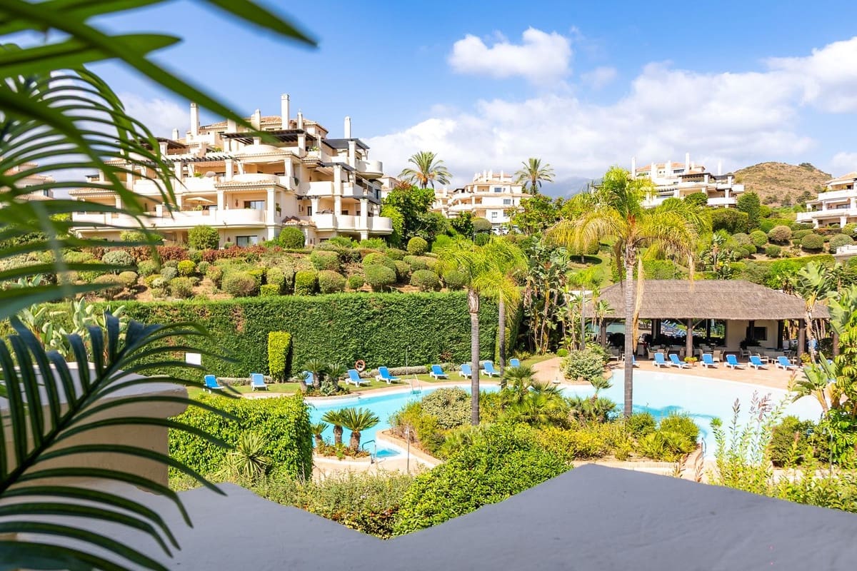 3 makuuhuone Huoneisto vuokrattavana paikassa Benahavis mukana 
autotalli - 3 950 € (Ref: 9331419)