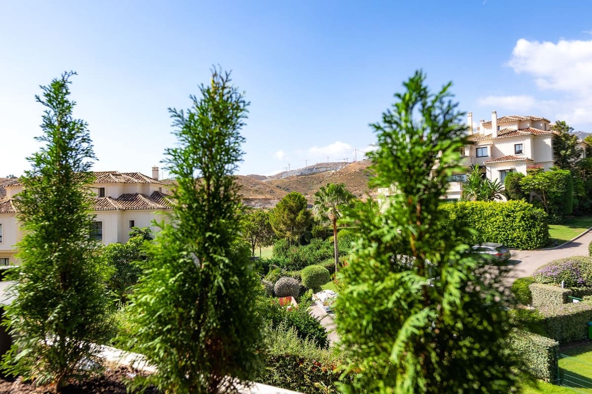 3 makuuhuone Huoneisto vuokrattavana paikassa Benahavis mukana 
autotalli - 3 950 € (Ref: 9331419)