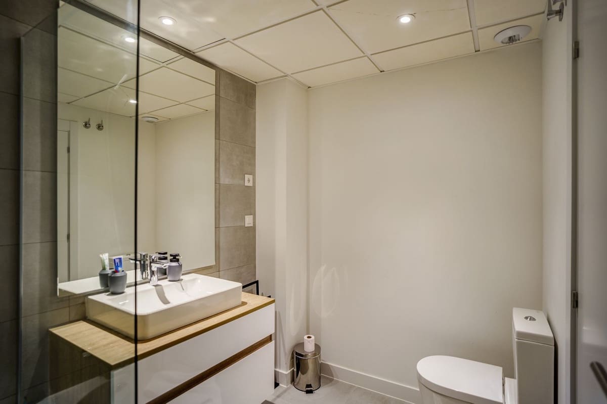 3 soverom Leilighet til salgs i Estepona med svømmebasseng garasje - € 1 400 (Ref: 9332699)